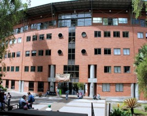 FOTOS FACULTAD M.V.Z.  U. CALDAS 26 MAYO 2015