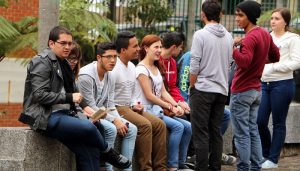 MOMENTOS-U.-CALDAS-2017-(10)-compressor