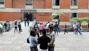 MOMENTOS-U.-CALDAS-2017-(17)-compressor (1)