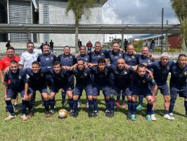 equipo de futbol mayores